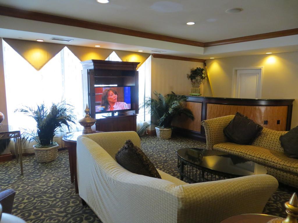 Gateway Hotel Dallas Park Central Εξωτερικό φωτογραφία