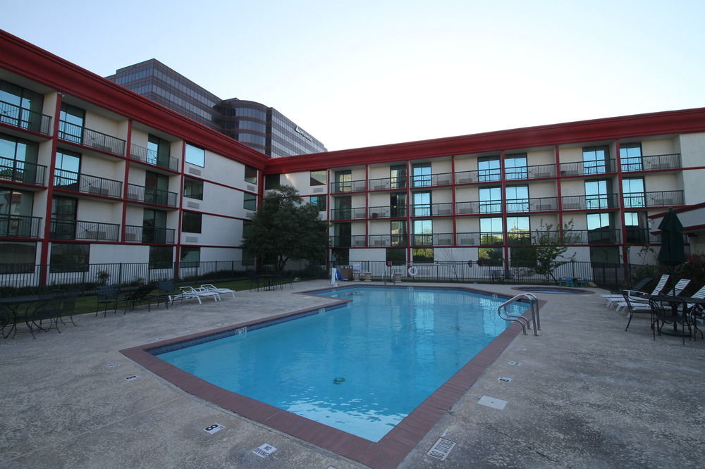 Gateway Hotel Dallas Park Central Εξωτερικό φωτογραφία