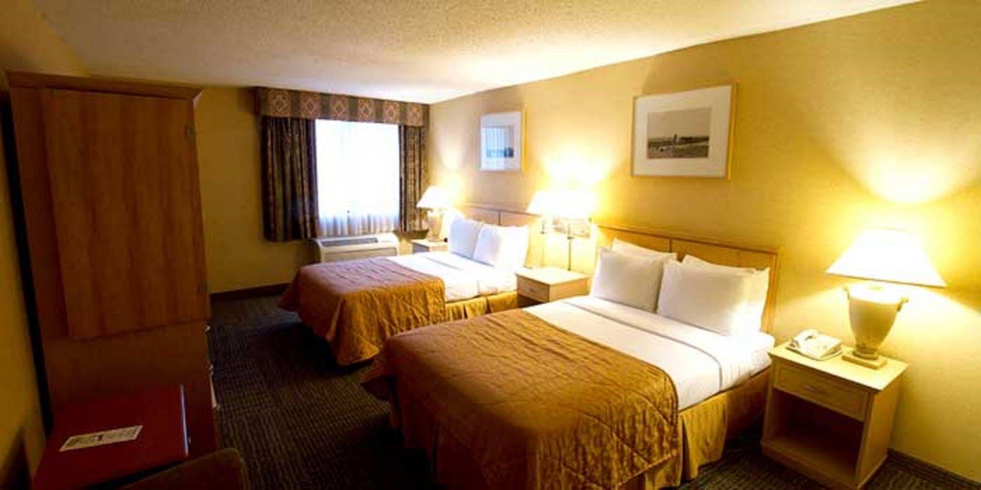Gateway Hotel Dallas Park Central Εξωτερικό φωτογραφία